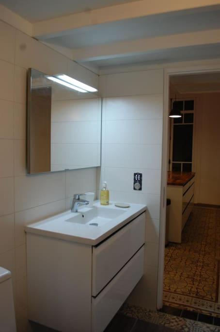 Gorgeous Apartment Superbly Located In Old Town Колліур Екстер'єр фото